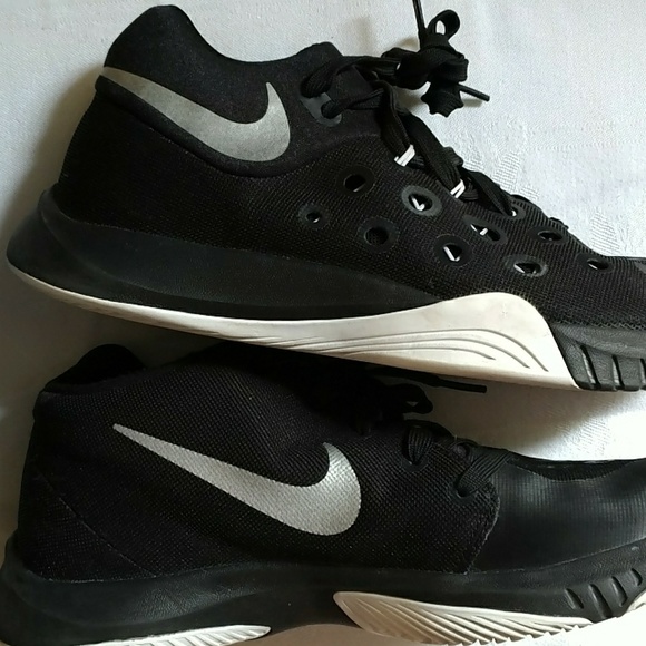Nike Other - Nike hyper quickness 3 black  high tops sz 8